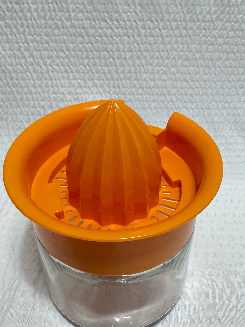 Vintage Orange Manual Citrus Juicer with Built-In Juice Container